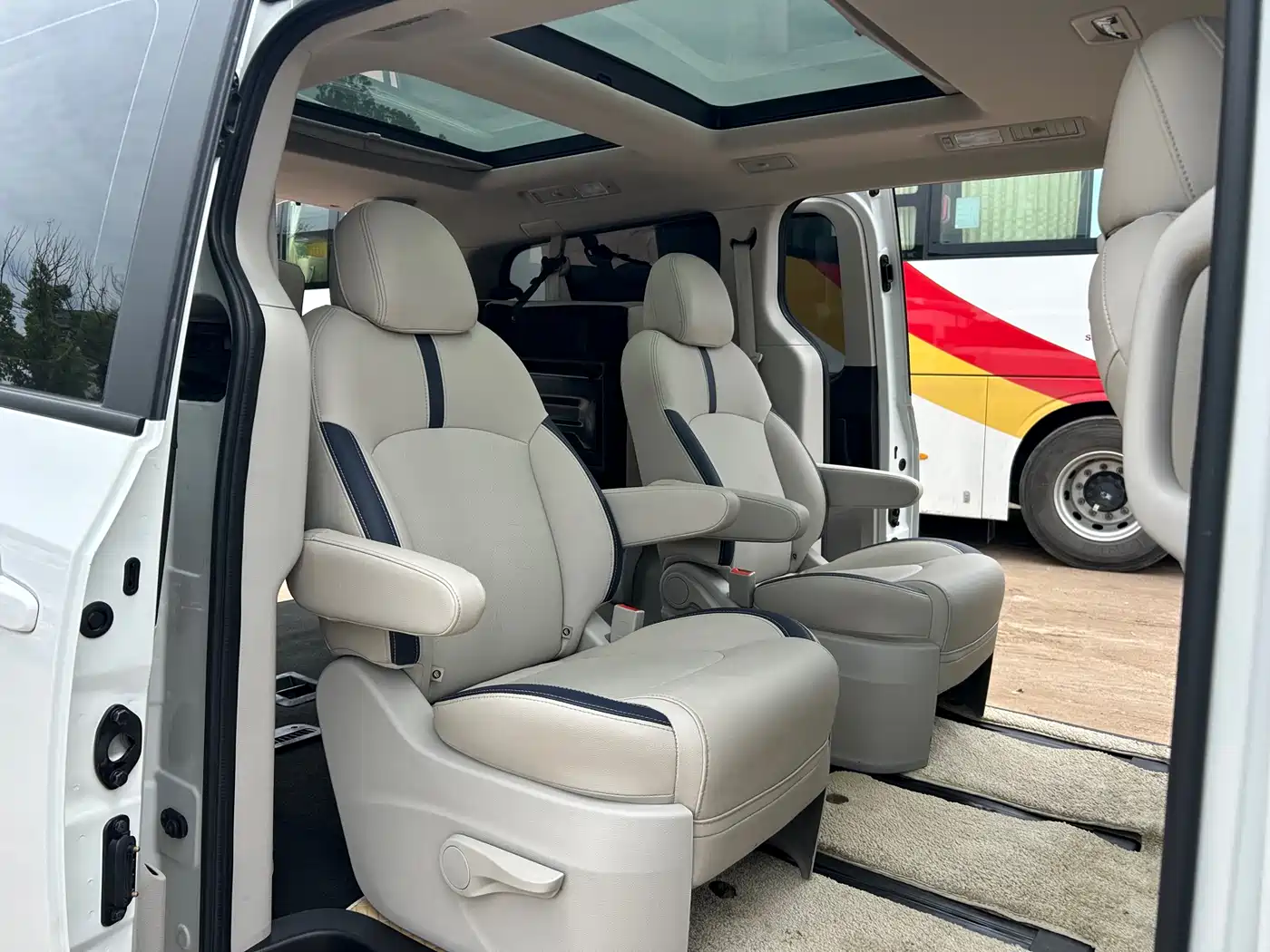 SAIC MAXUS CHASE G10