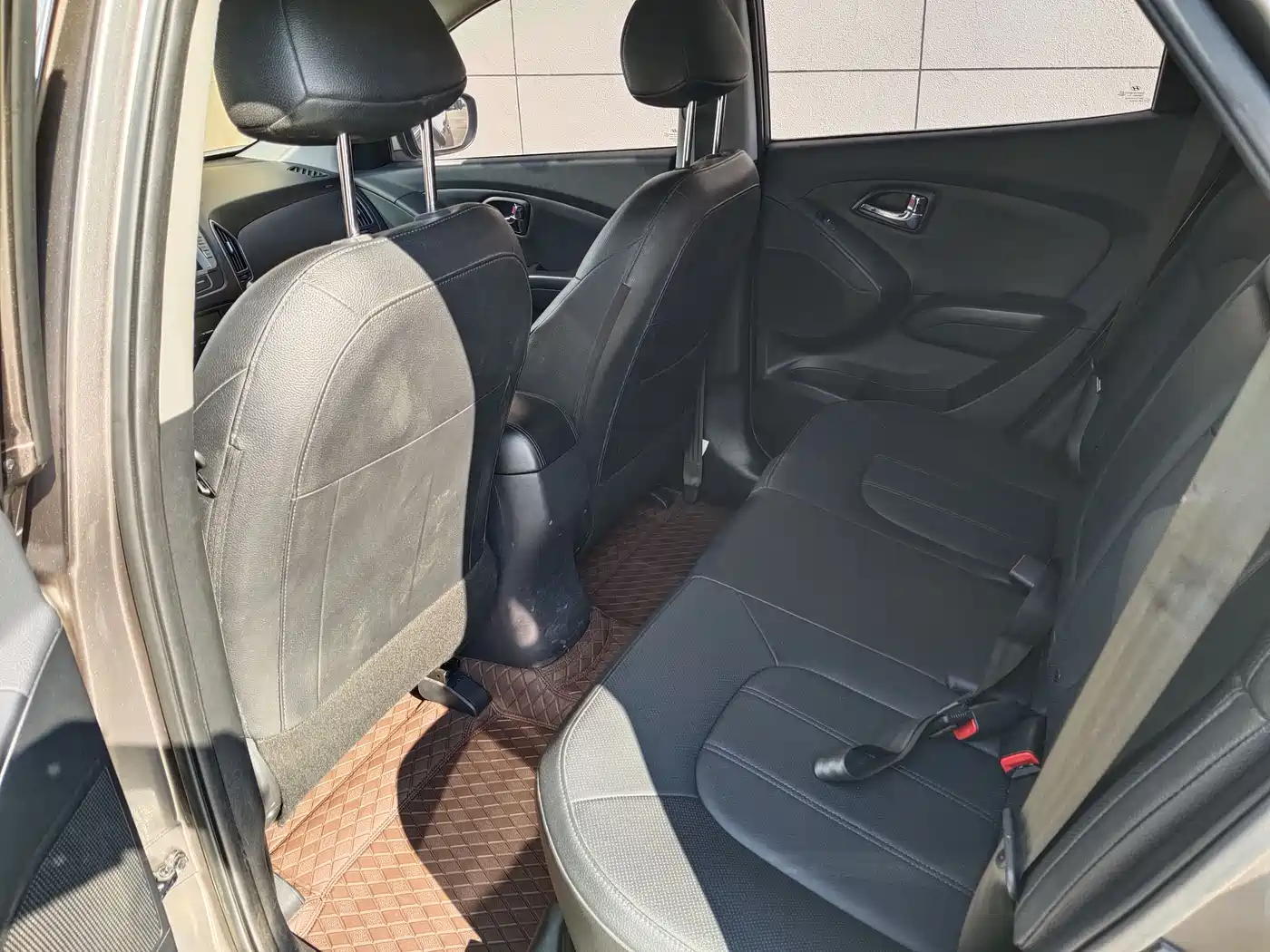 Hyundai Beijing Hyundai ix35 2015 2.0L Automatic 2WD Smart Type China IV фото 10