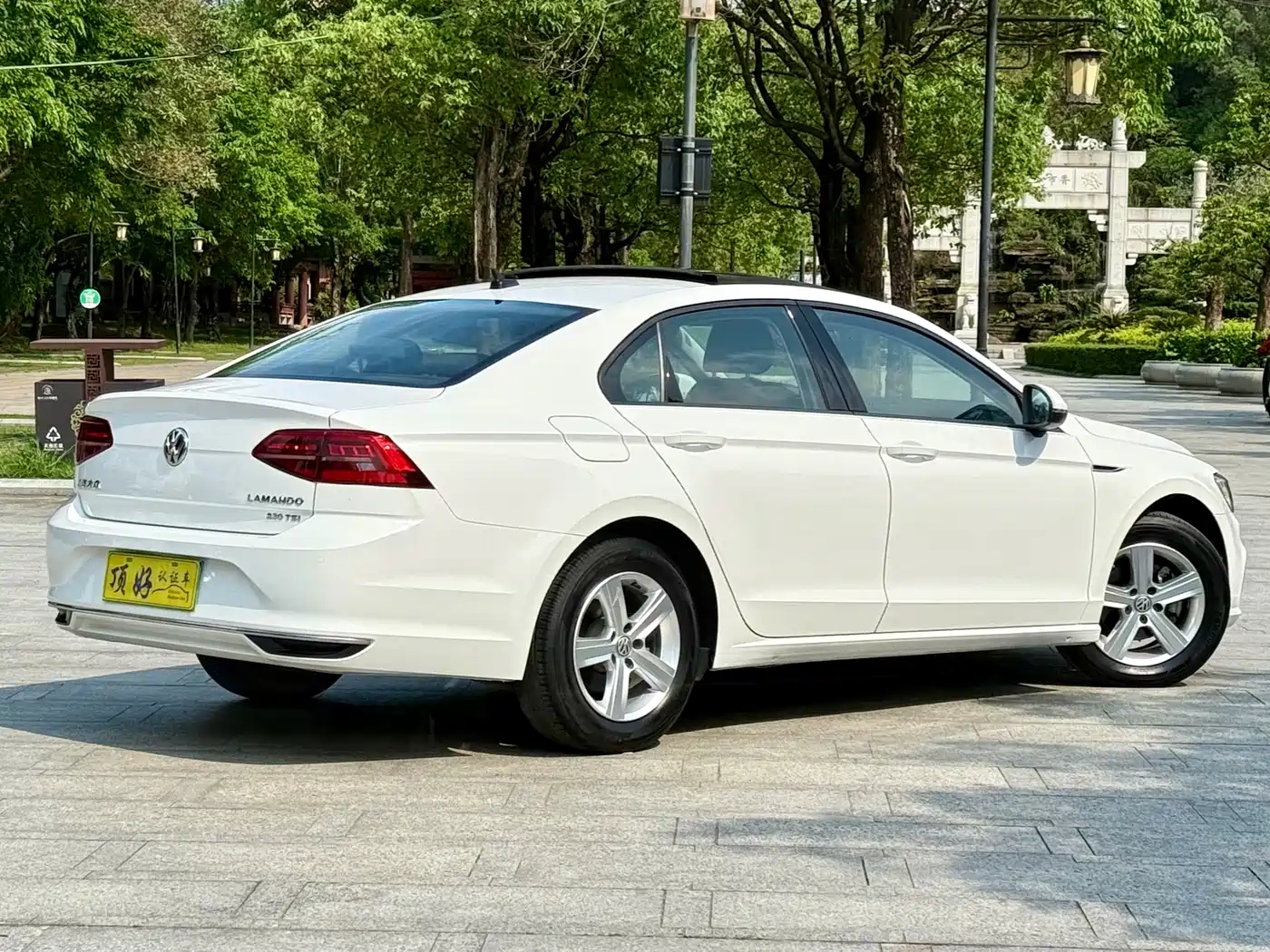 Volkswagen Lamando 2021 230TSI DSG Fashion Edition фото 6