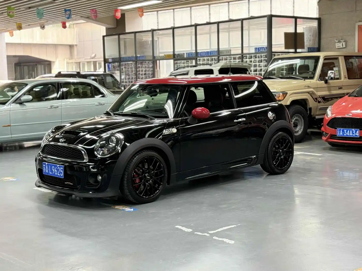 MINI JCW 2014 2013 1.6T JOHN COOPER WORKS