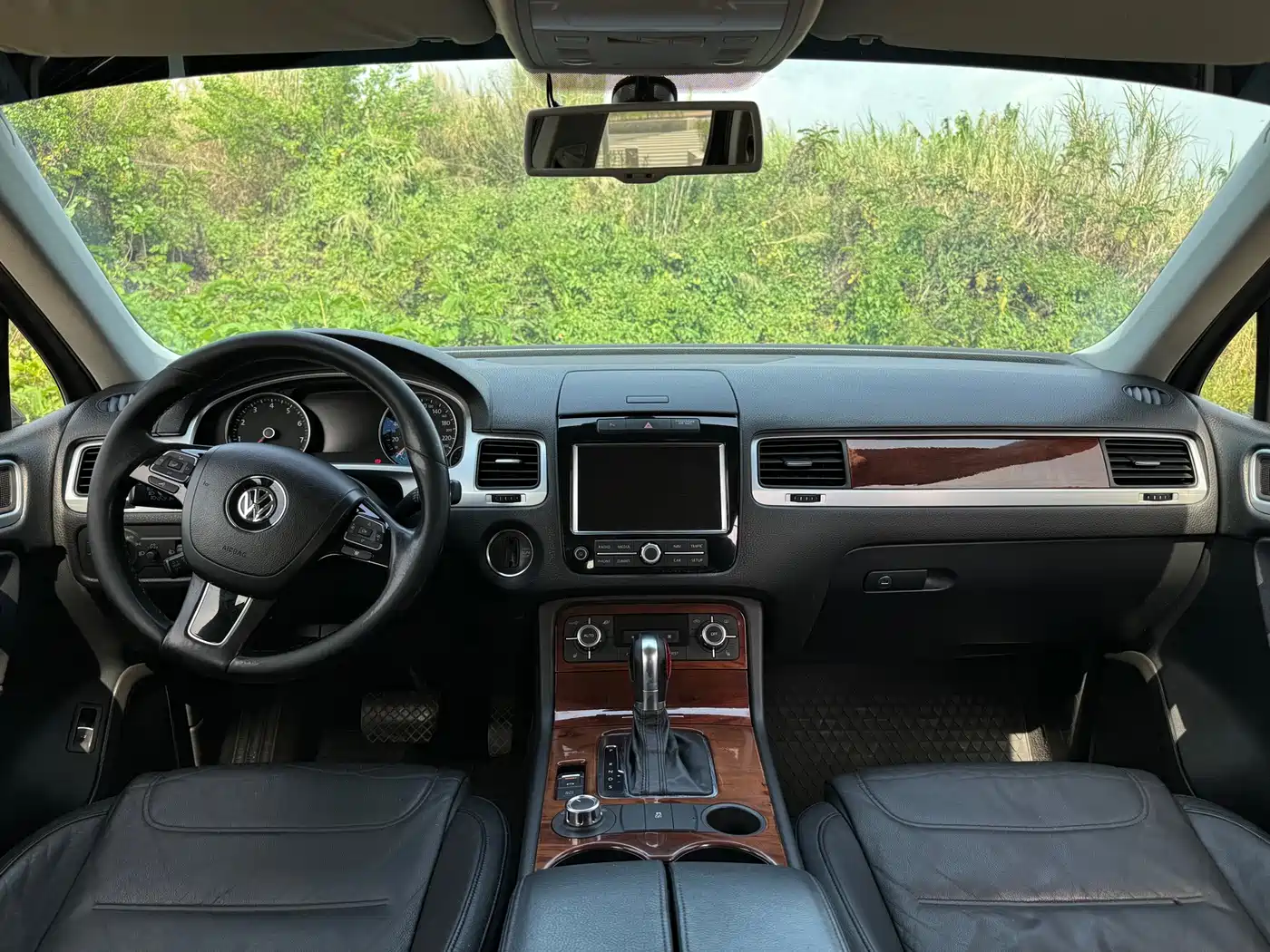 Volkswagen Touareg 2011 3.0TSI Standard фото 4