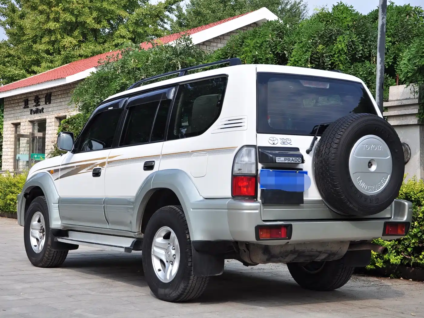 Toyota Prado (Import) фото 3