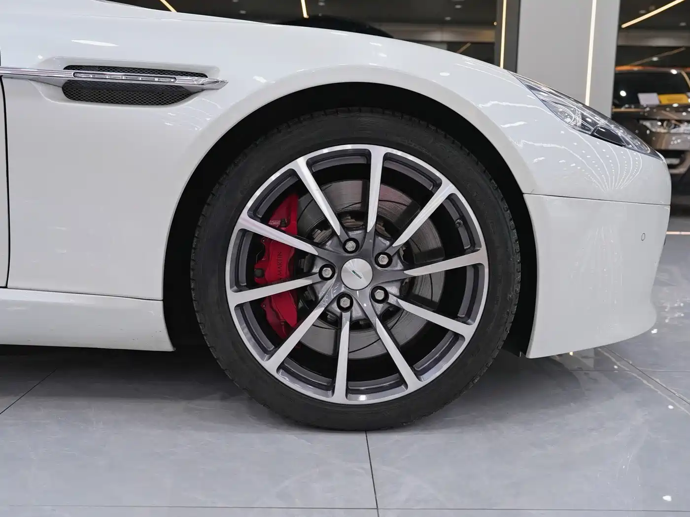 Aston Martin Rapide 2017 6.0L S фото 8