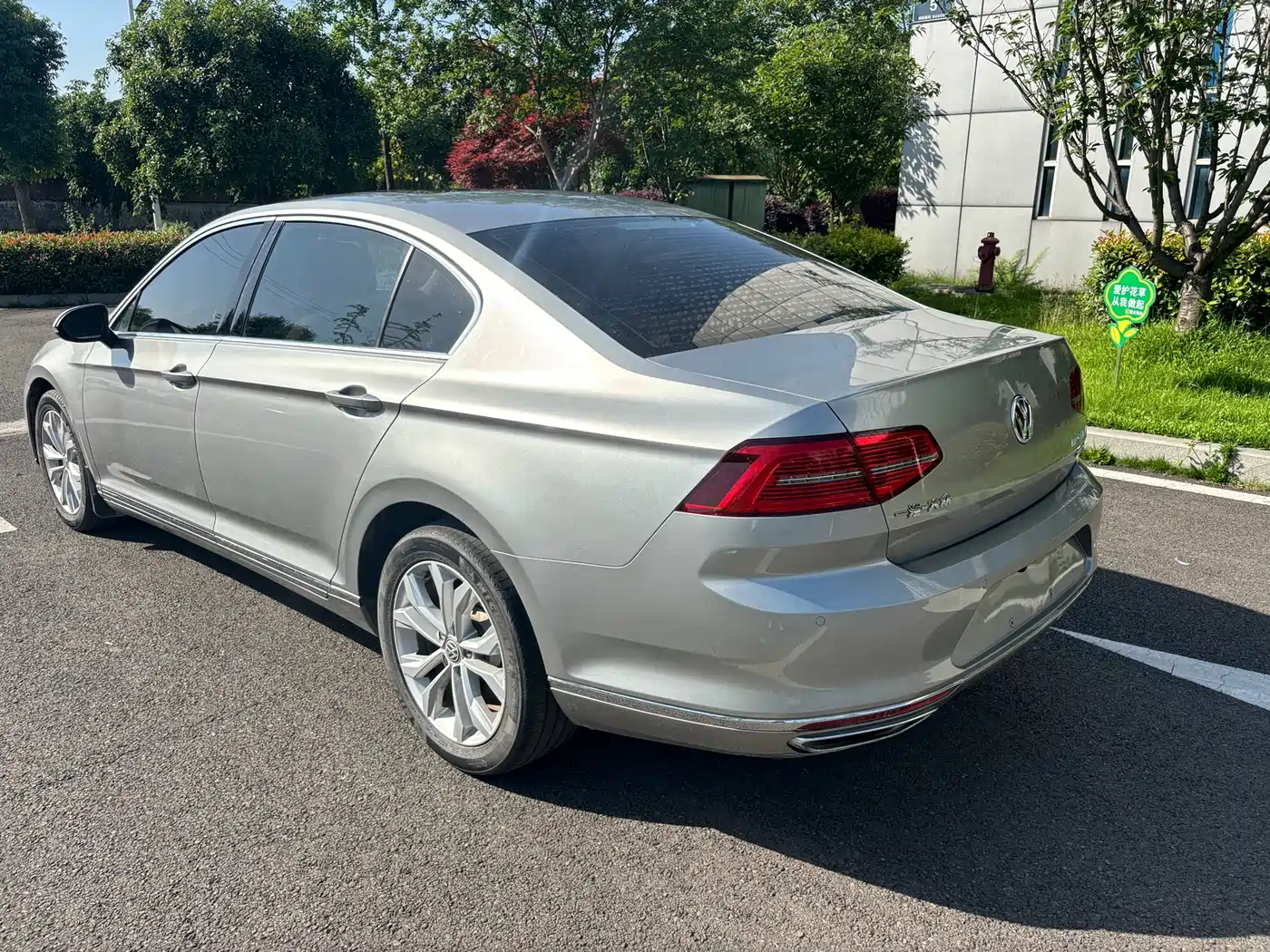 Volkswagen Magotan 2017 380TSI DSG Luxury фото 11
