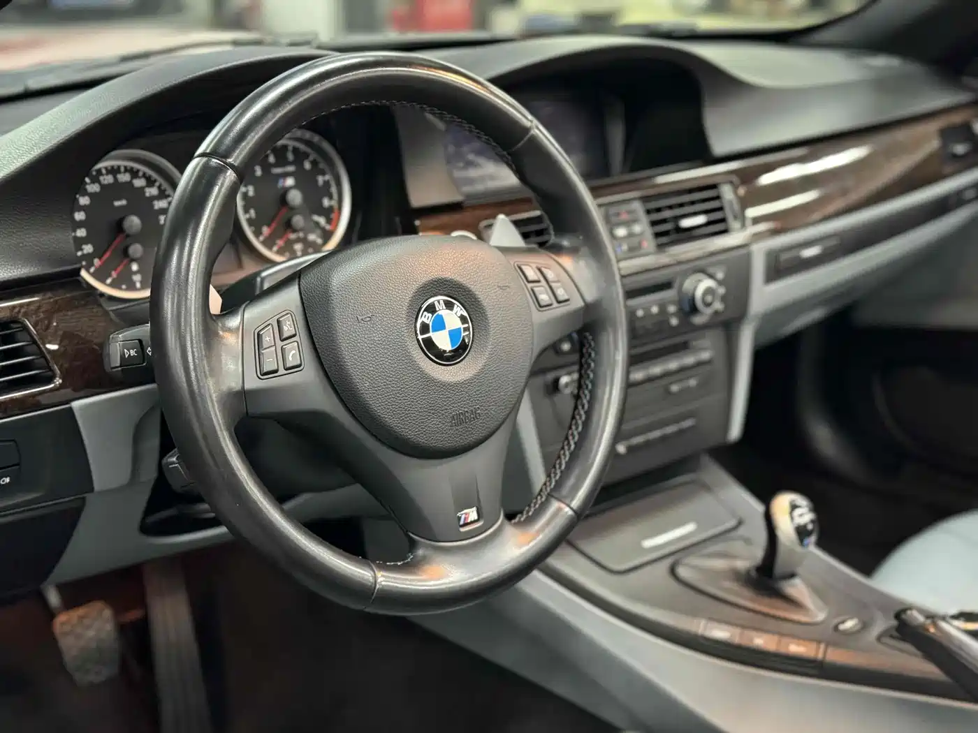 BMW M3 2009 BMW M3 Convertible фото 9