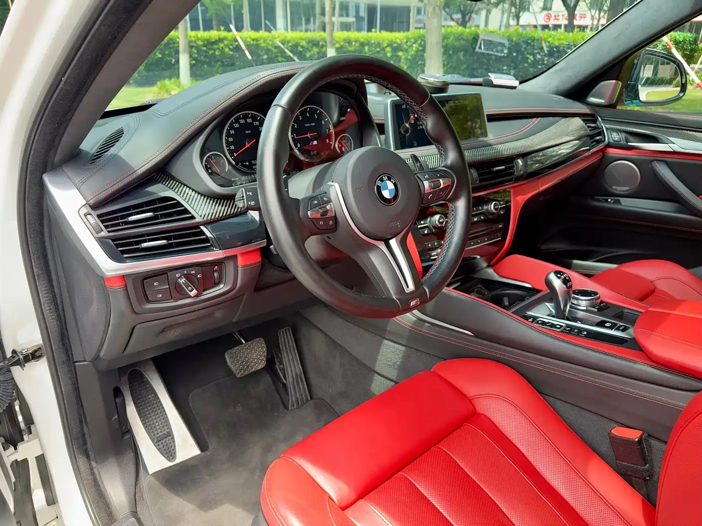 BMW X6 M 2015 X6 M фото 10