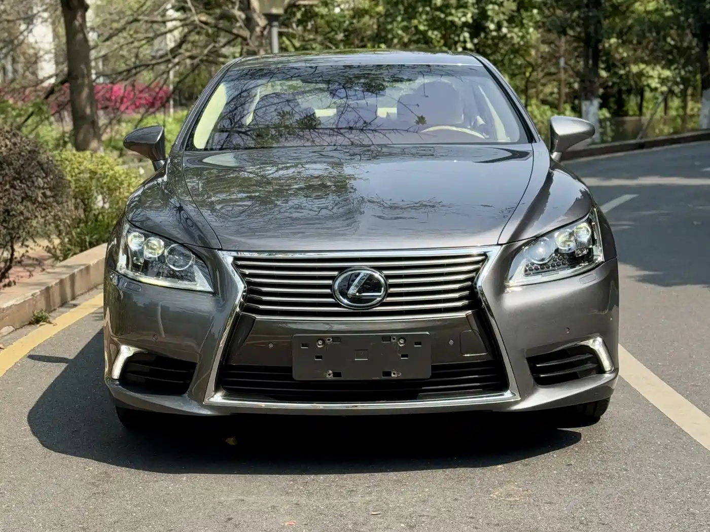 Lexus LS 2016 460L AWD Premium фото 2