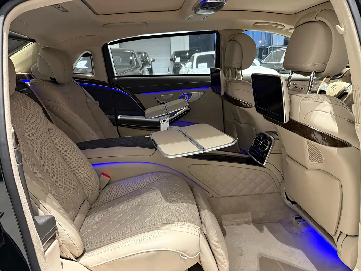 Mercedes-Benz Maybach S-Class 2015 S 600 фото 21