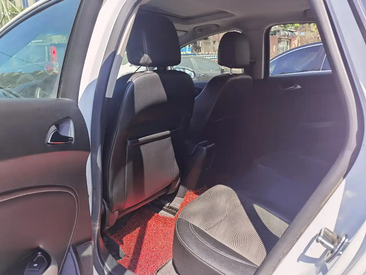 Buick Excelle 2013 Model XT 1.6L Automatic Fashion фото 9