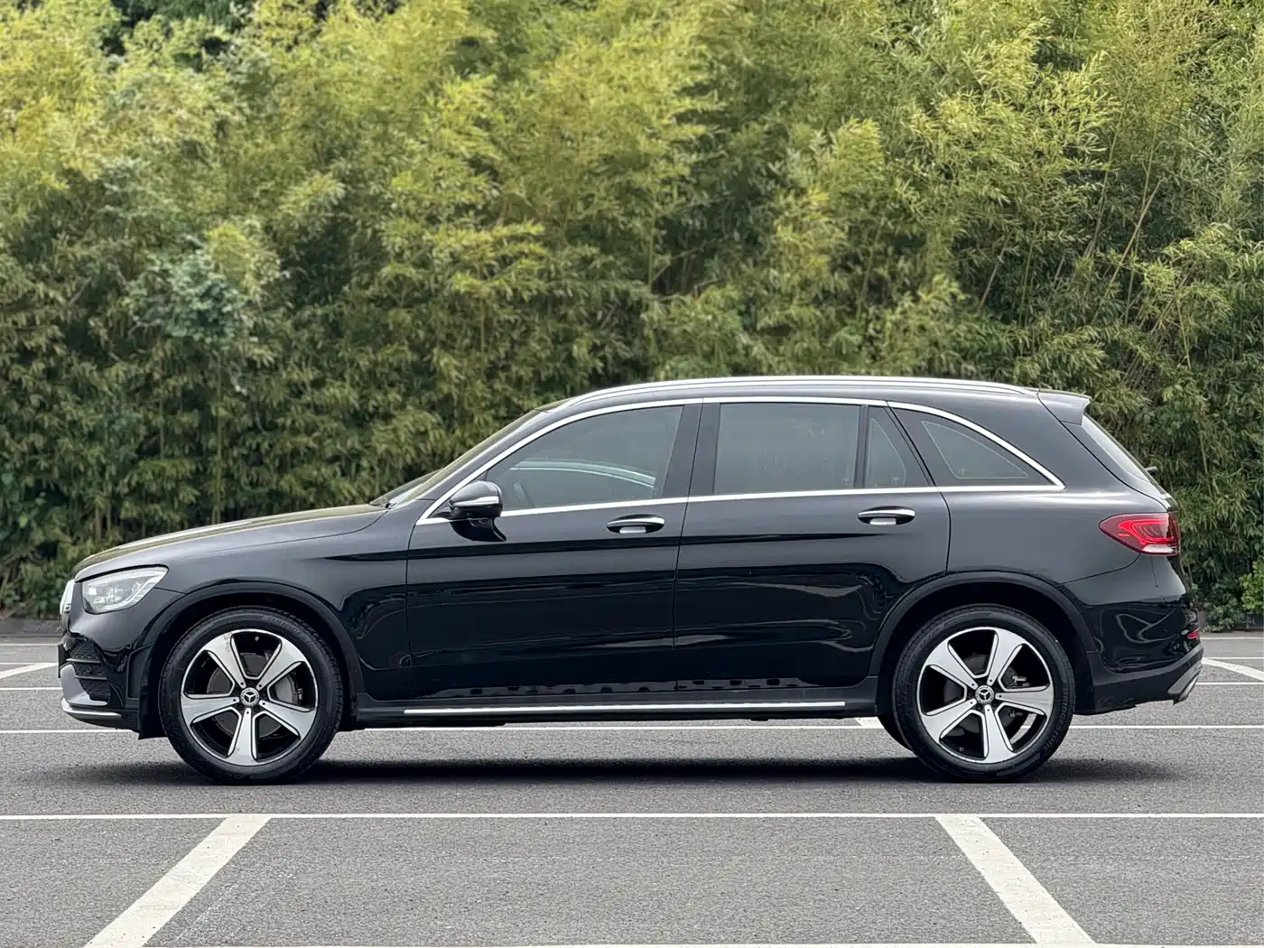 Mercedes-Benz GLC 2020 GLC 300 L 4MATIC Luxury фото 3