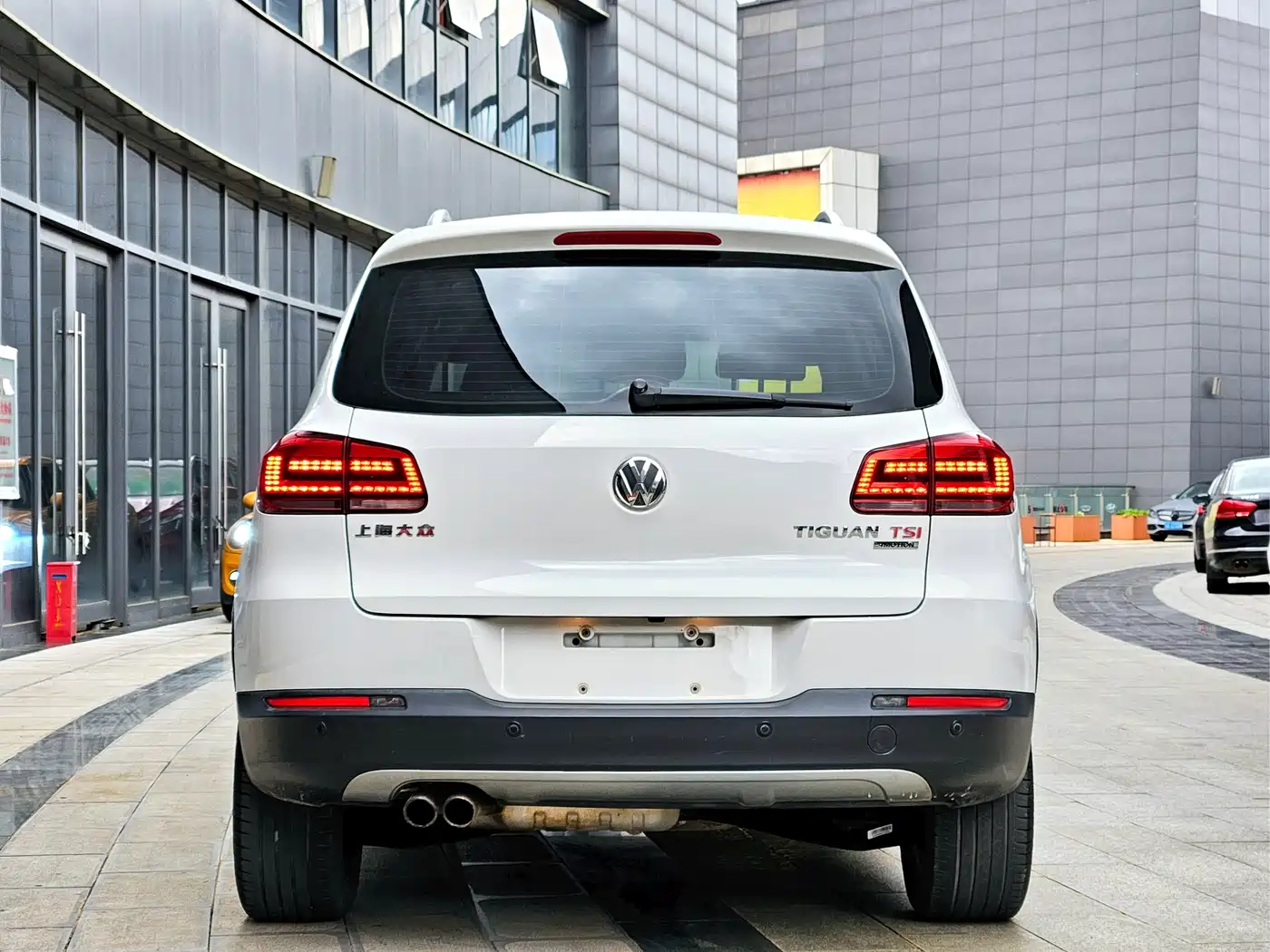 Volkswagen Tiguan 2013 2.0TSI Auto 4WD Luxury Edition фото 19