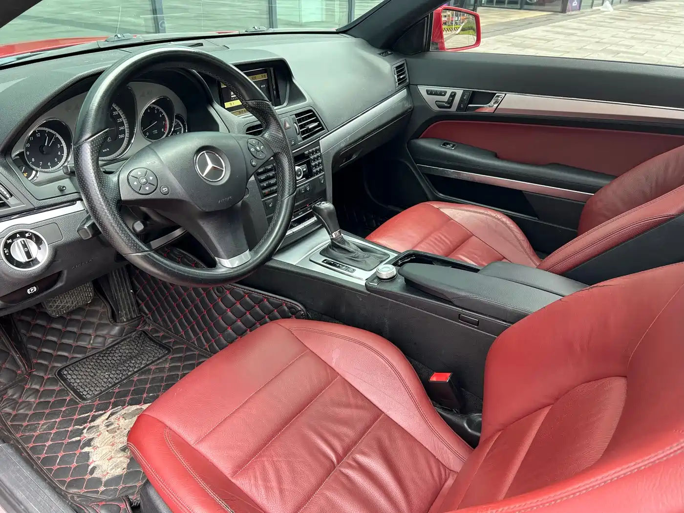 Mercedes-Benz E-Class (Import) 2010 E 260 CGI Coupe фото 9