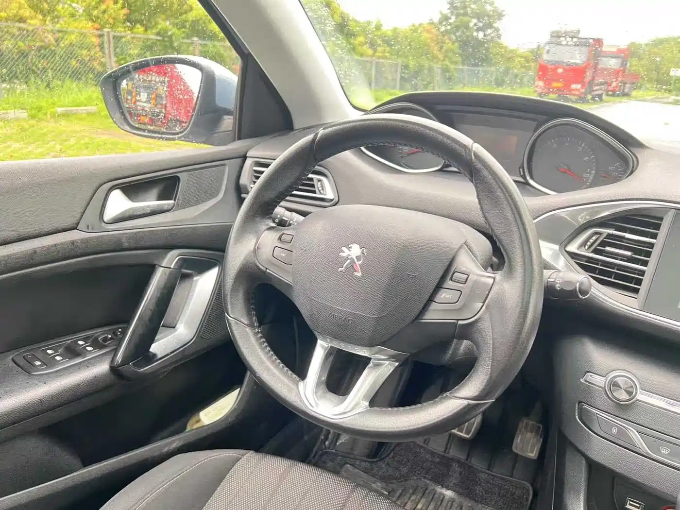 Peugeot 308S 2016 2015 1.2T Auto Dynamic Edition