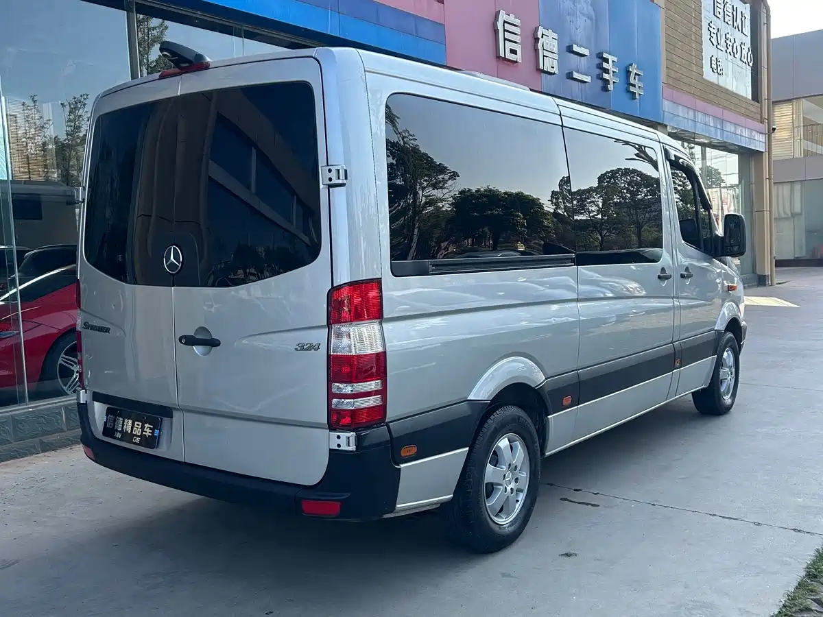 Mercedes-Benz Sprinter 2009 Model Enhanced Version фото 4