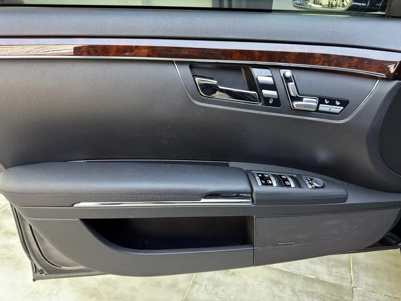 Mercedes-Benz S-Class 2012 S 400 L HYBRID Grand Edition фото 17