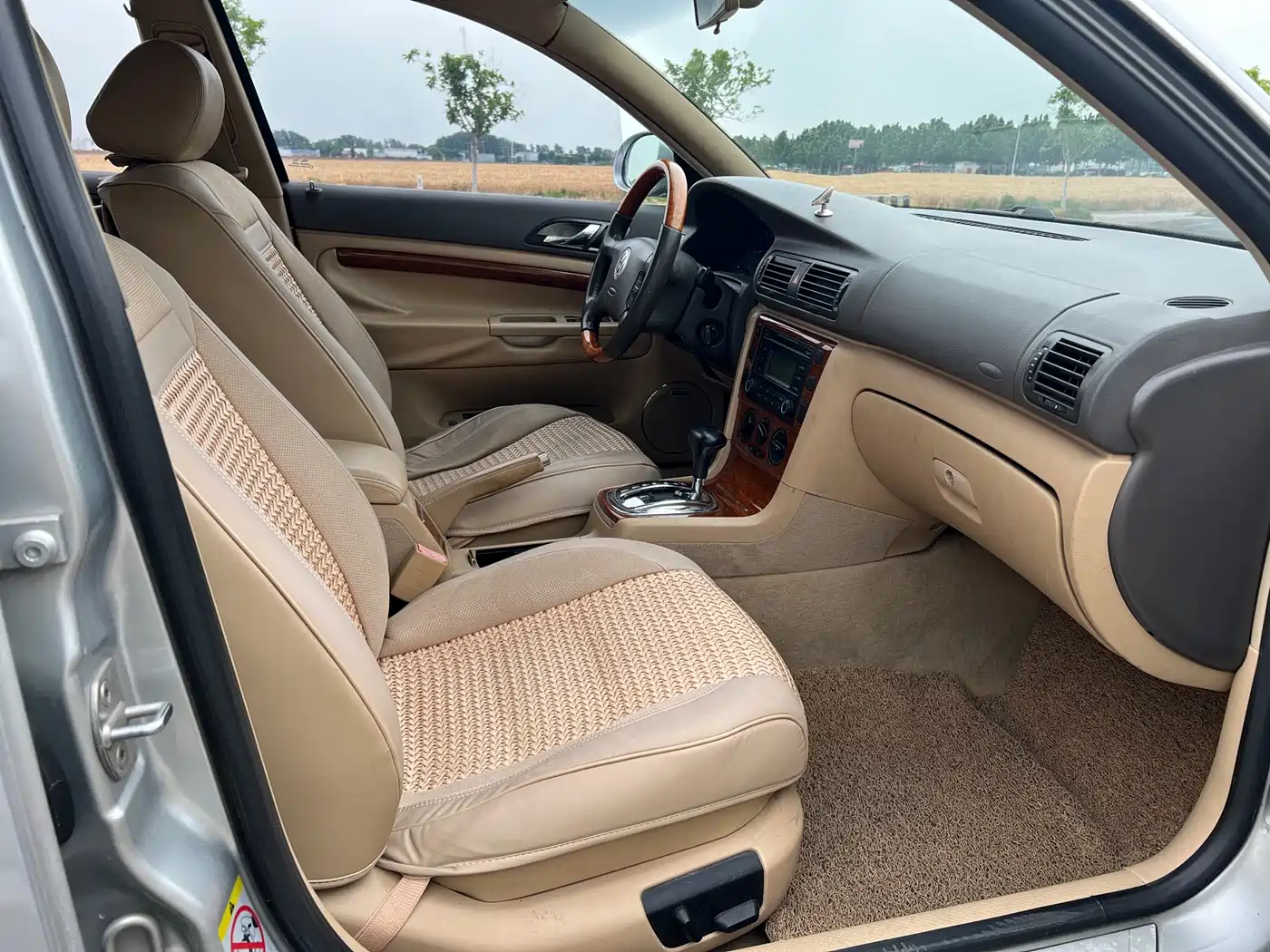 Volkswagen Passat Lingyu 2007 1.8T Automatic Luxury фото 16