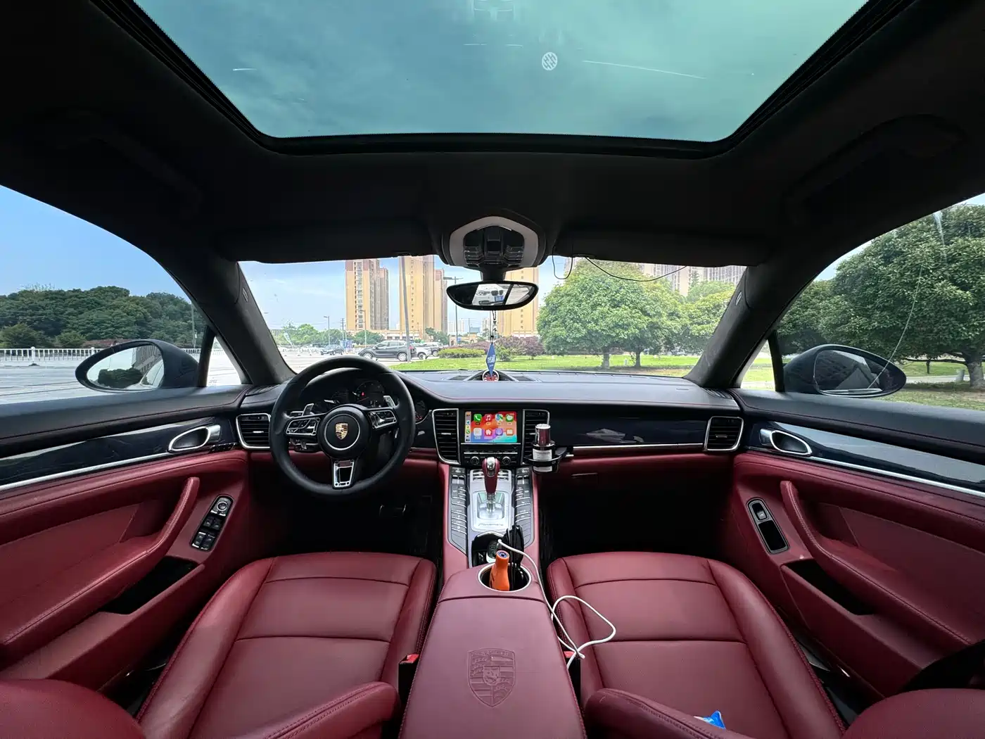Porsche Panamera 2010 Panamera 4 3.6L фото 18