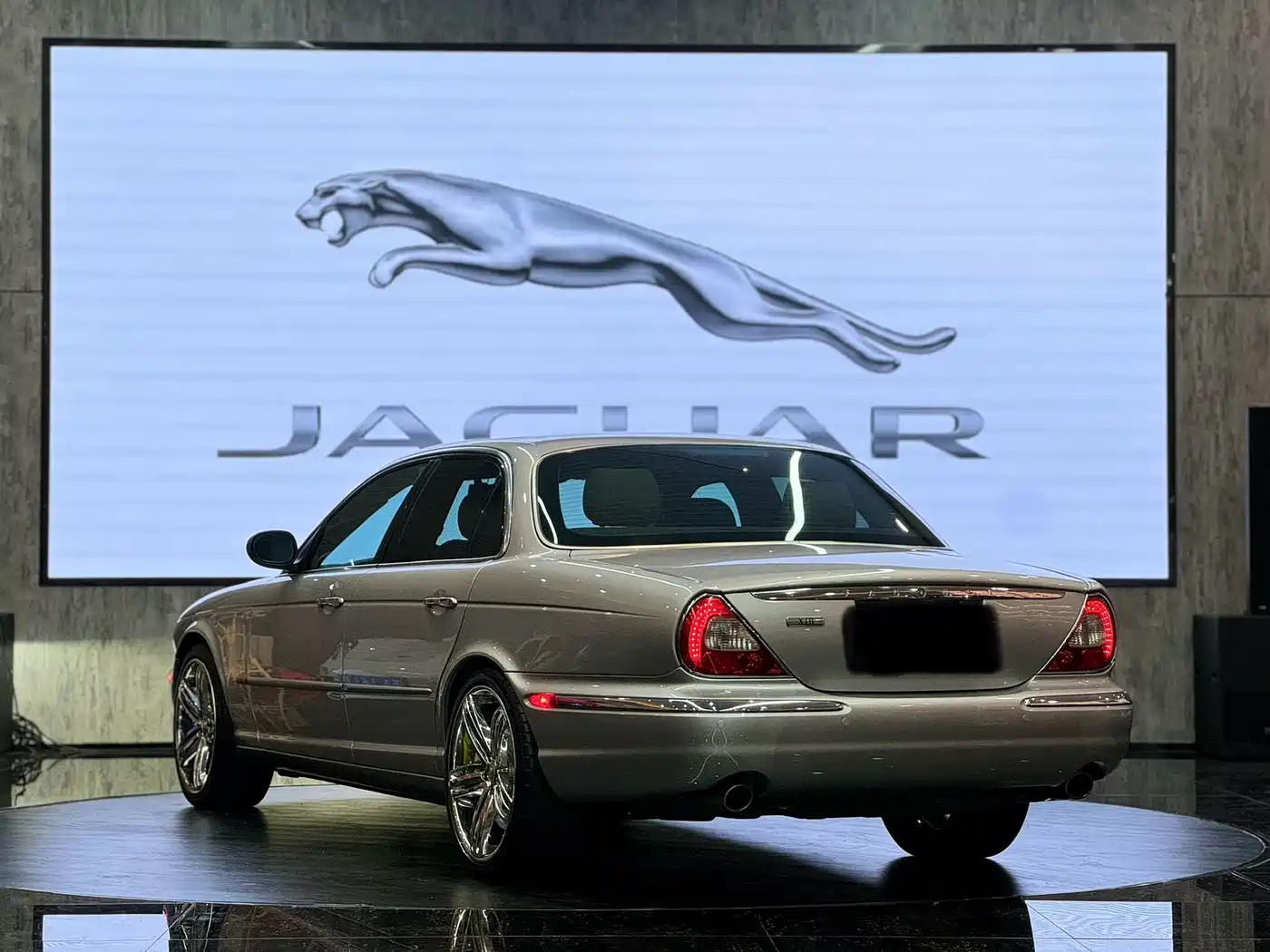 Jaguar XJ 2003 2004 Model XJ8 4.2