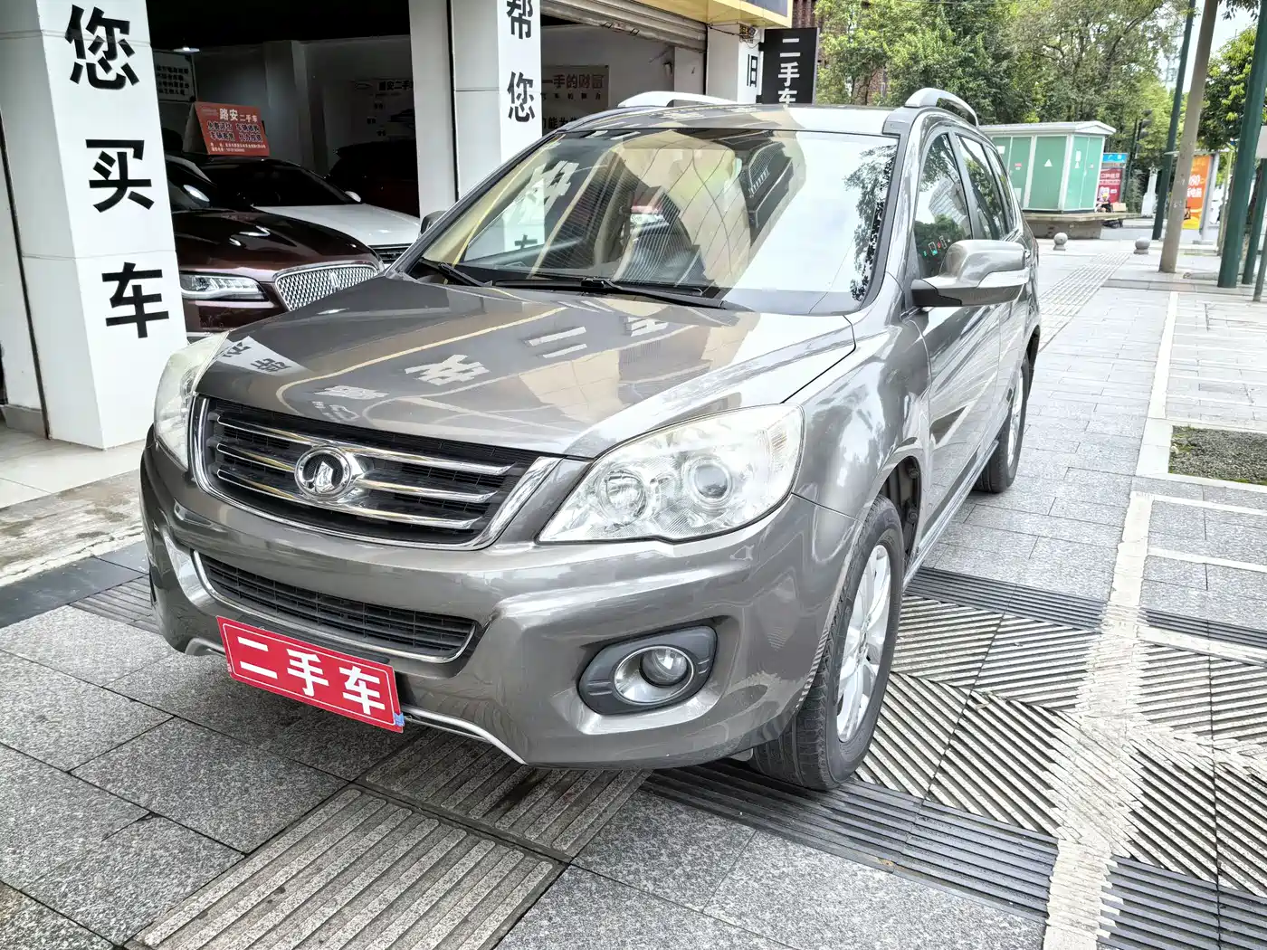 Haval H6 2011 2.0L Manual 2WD Elite Edition фото 4