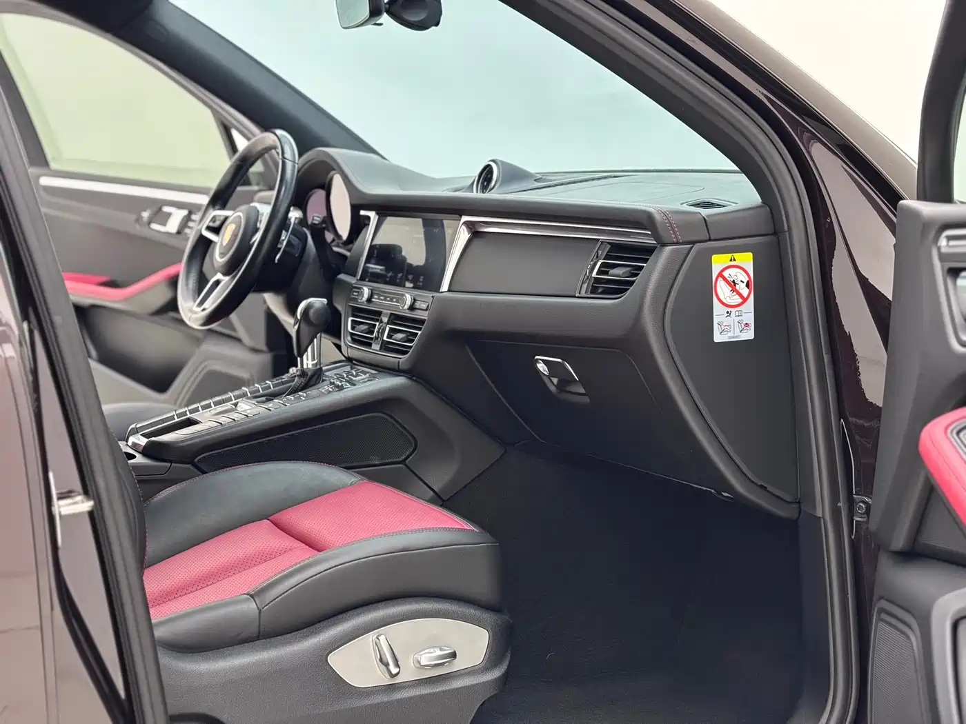Porsche Macan 2021 Macan 2.0T фото 11