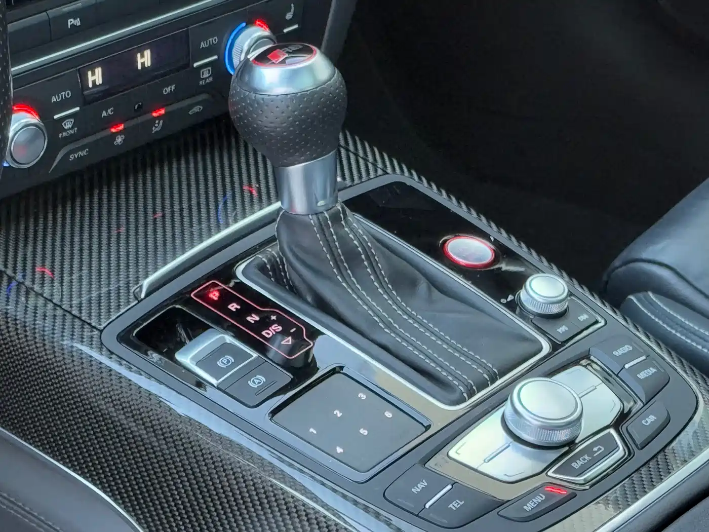 Audi RS 6 2016 RS 6 4.0T Avant фото 5