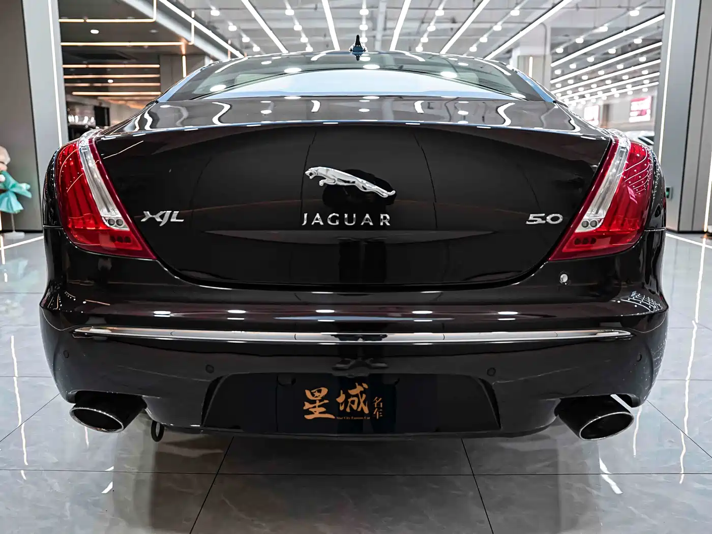 Jaguar XJ 2013 XJL 5.0 SC Ultimate Genesis Edition 5-seater фото 5