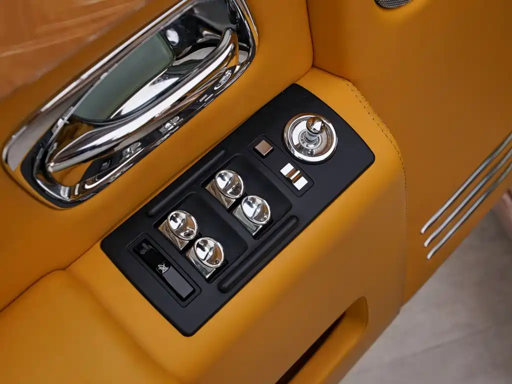Rolls-Royce Phantom 2014 2013 6.7L Extended Wheelbase (EWB)