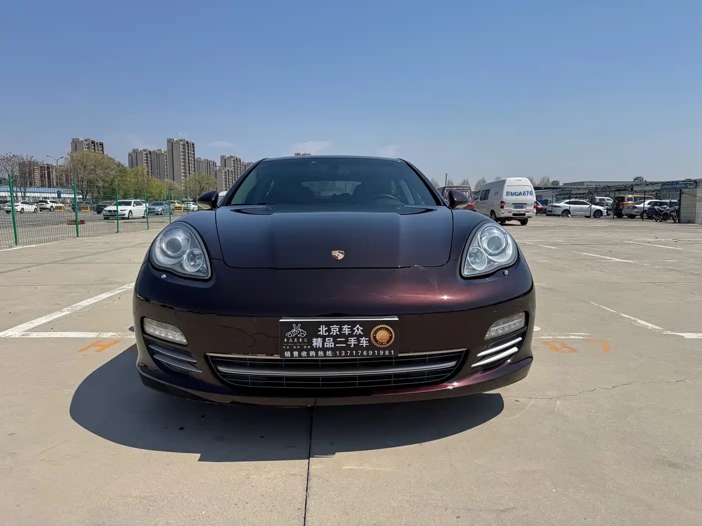 Porsche Panamera 2013 Panamera 4 Platinum Edition 3.6L фото 2