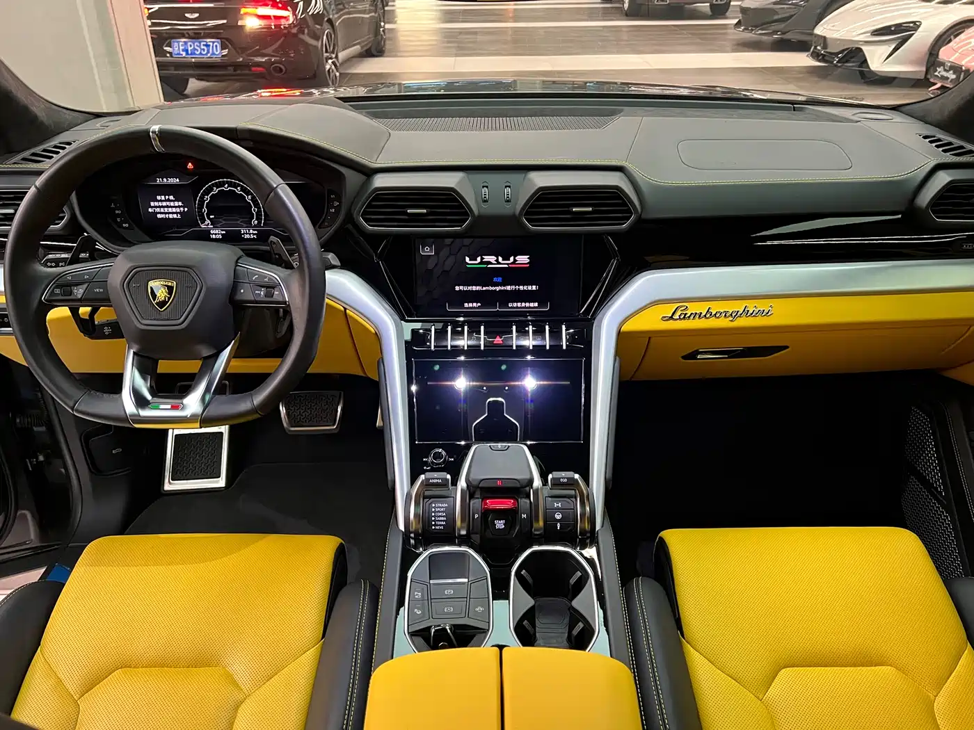 Lamborghini Urus 2021 4.0T V8 фото 10