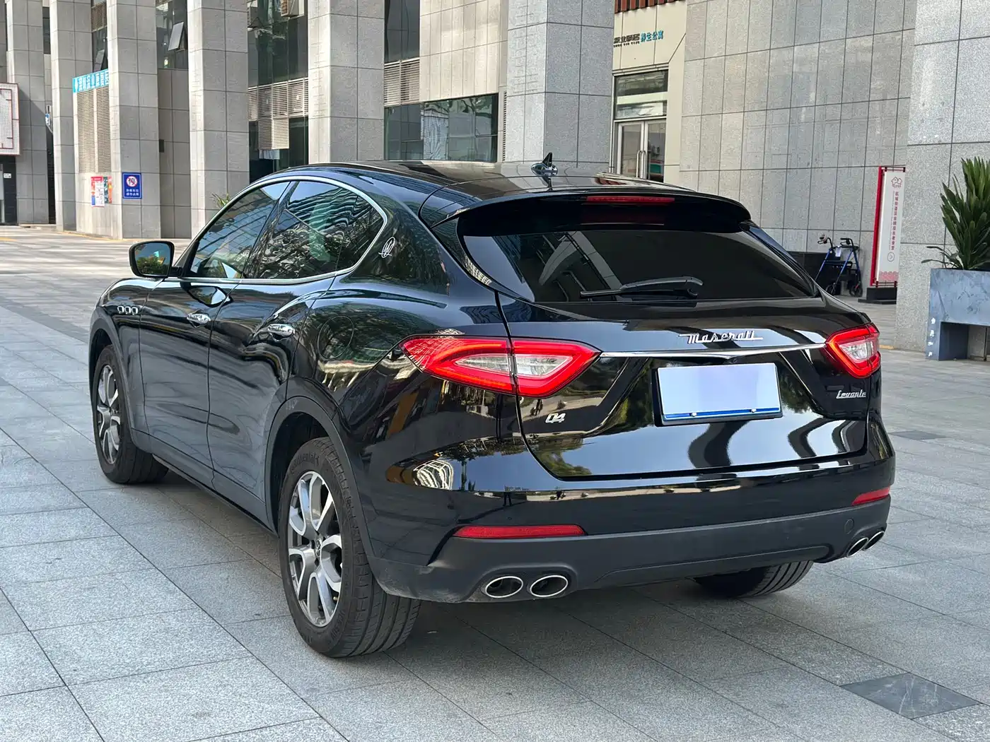 MASERATI LEVANTE