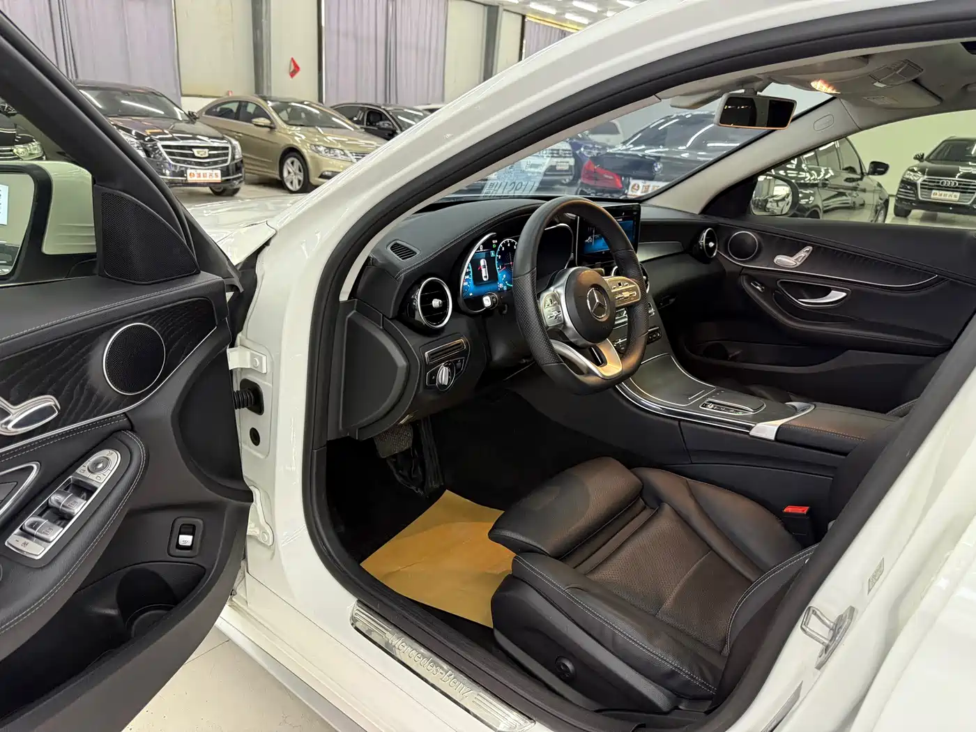 Mercedes-Benz C-Class 2020 C 200 L Fashion Sport фото 4
