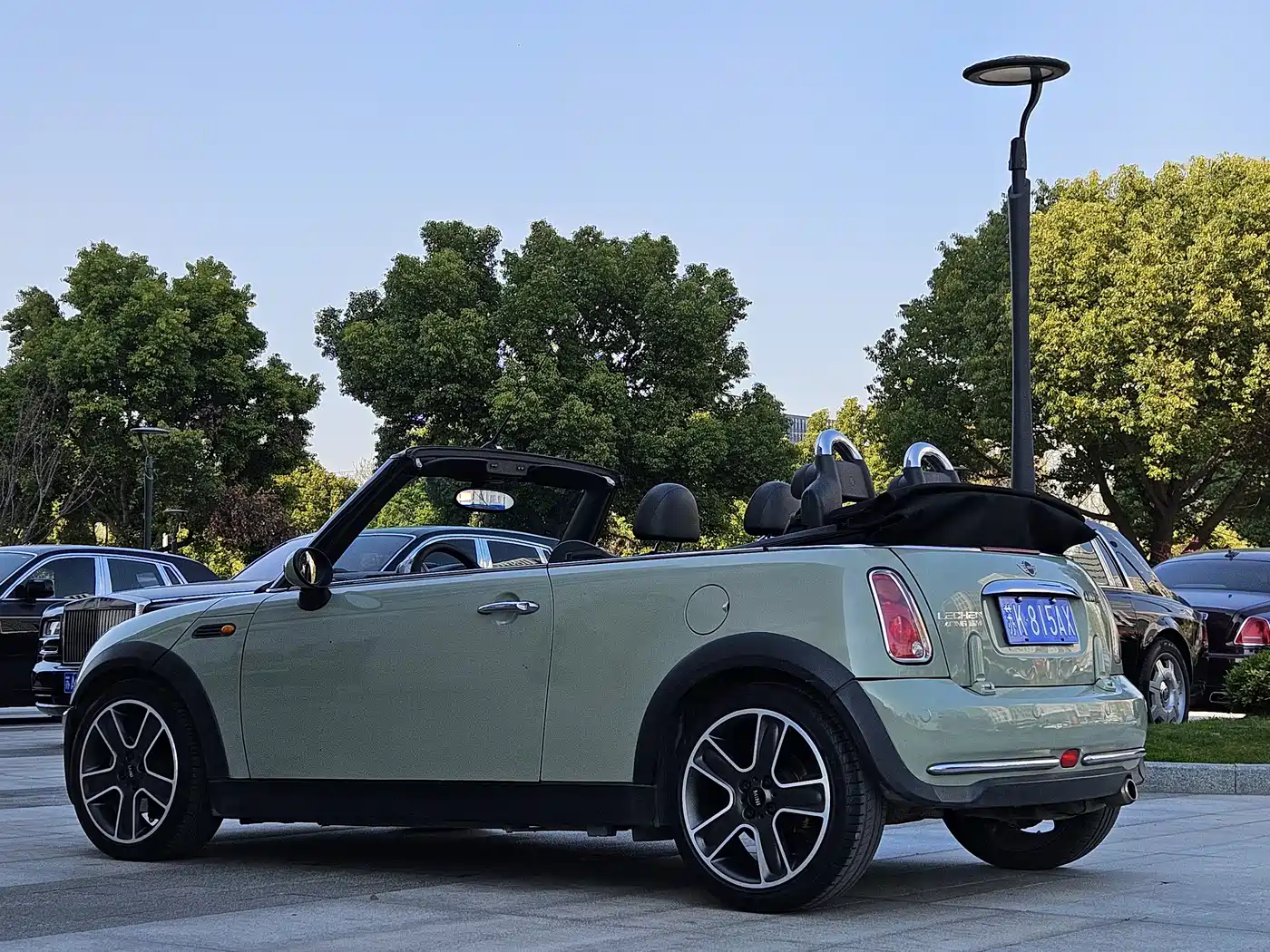 MINI MINI 2010 2004 1.6 COOPER CABRIO