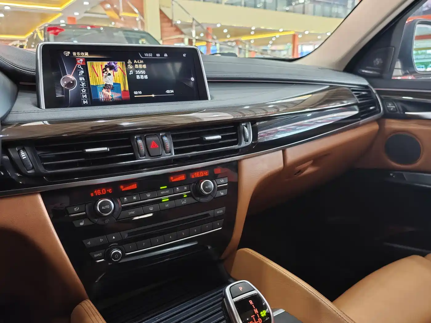 BMW X6 2015 xDrive35i Leading Type фото 13