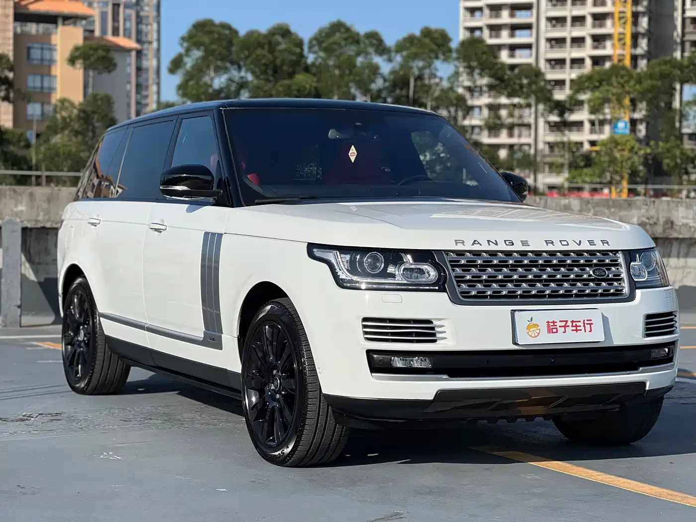 Land Rover Range Rover 2017 3.0 SC V6 AB Ultimate Autobiography LWB фото 3
