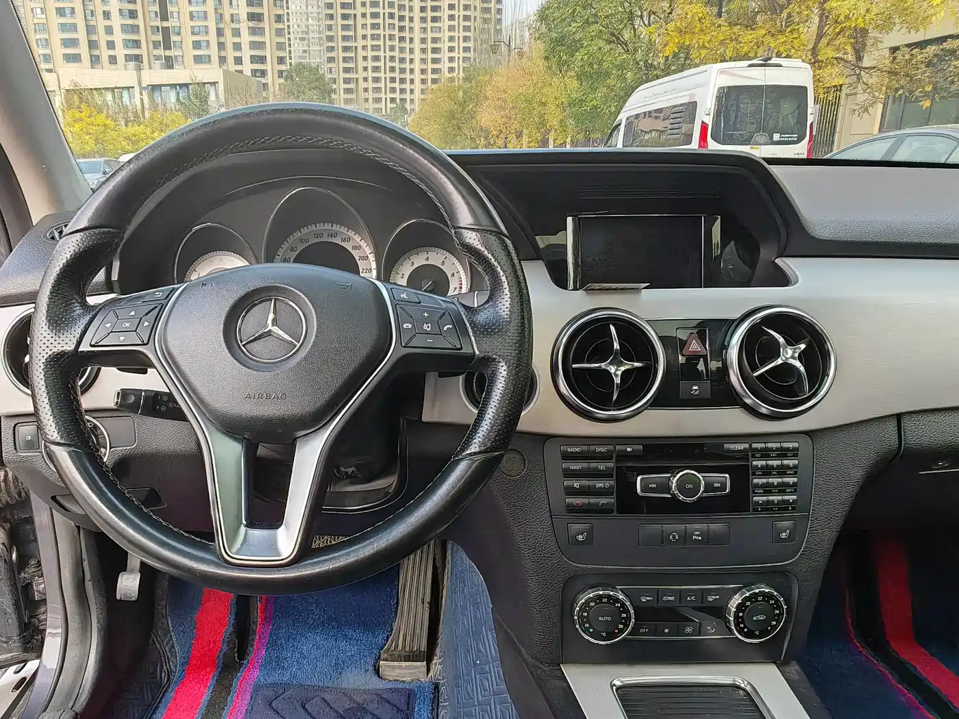 Mercedes-Benz GLK-Class 2013 GLK 300 4MATIC Luxury фото 24