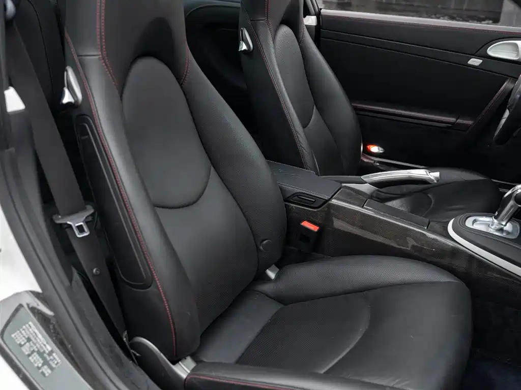 Porsche 911 2010 Turbo 3.8T фото 19