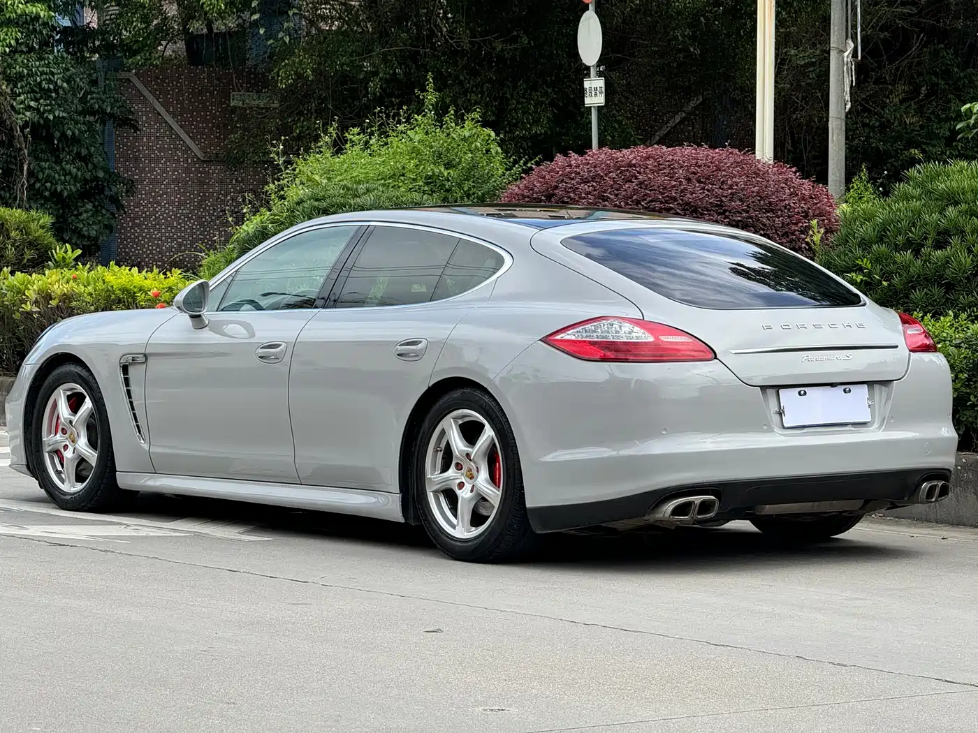 Porsche Panamera 2010 Panamera 3.6L фото 6