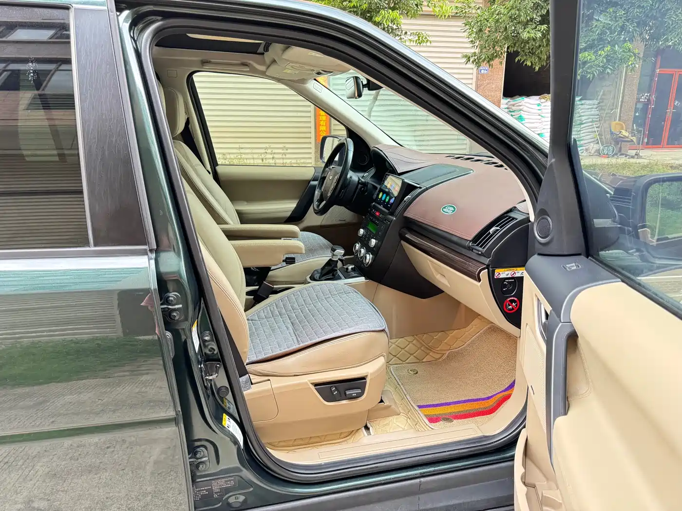 Land Rover Freelander 2 2010 3.2 i6 Automatic HSE Petrol фото 16