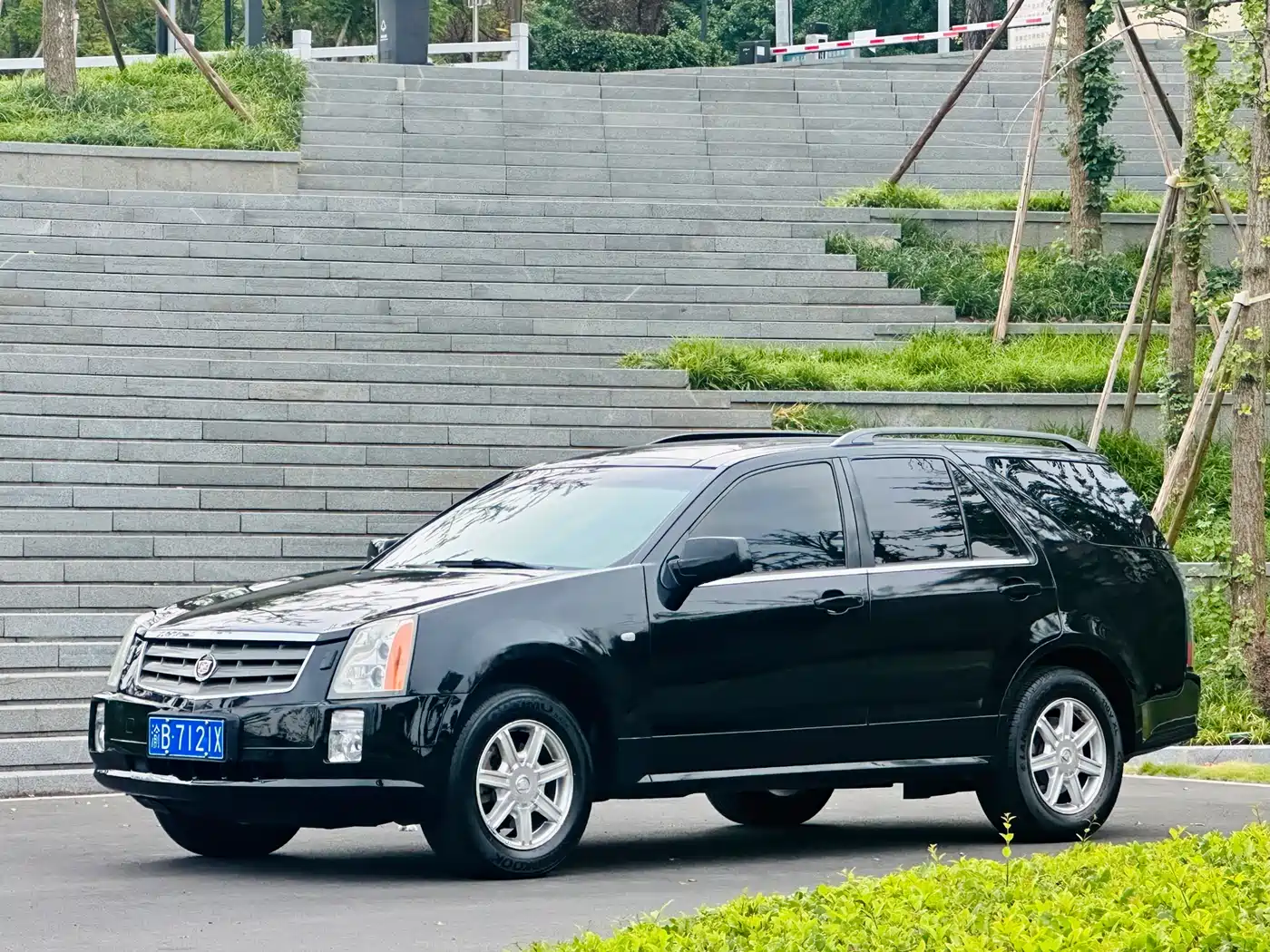 Cadillac SRX 2006 Model 3.6 AWD Luxury