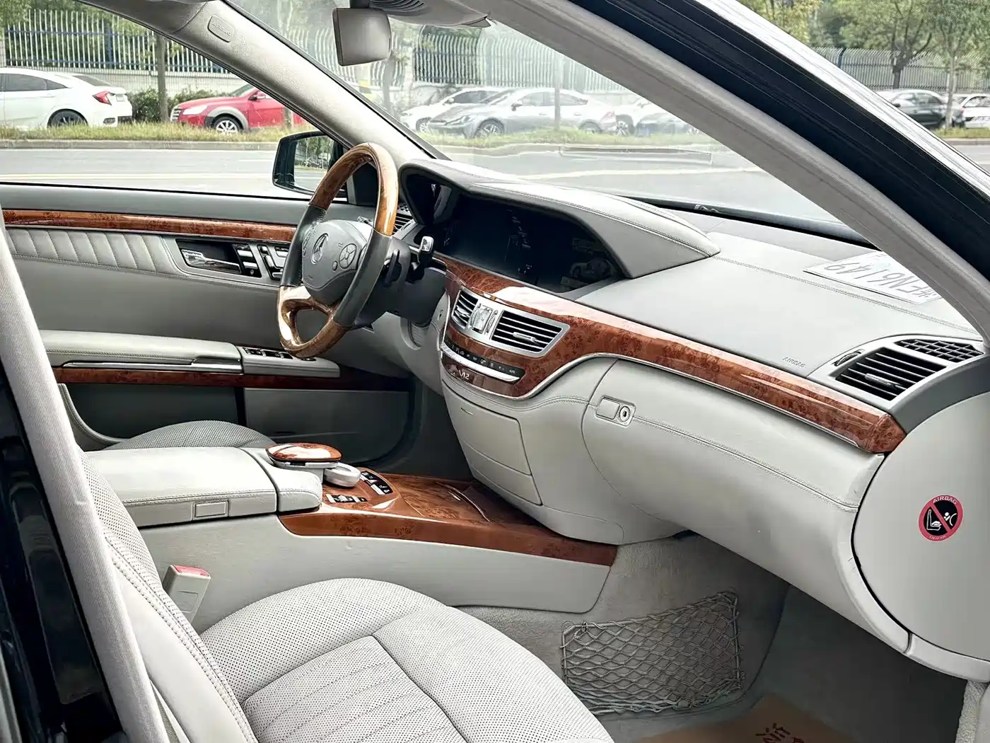 Mercedes-Benz S-Class 2010 S 600 L фото 25