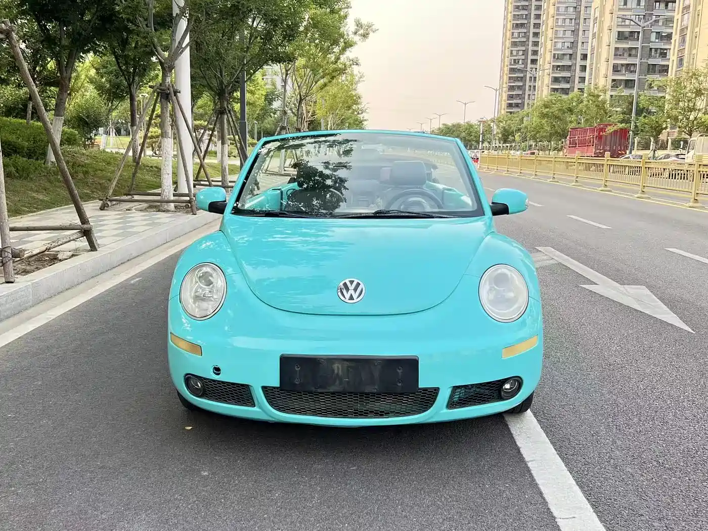 Volkswagen Beetle 2008 2006 Model 2.0 Convertible Luxury Edition