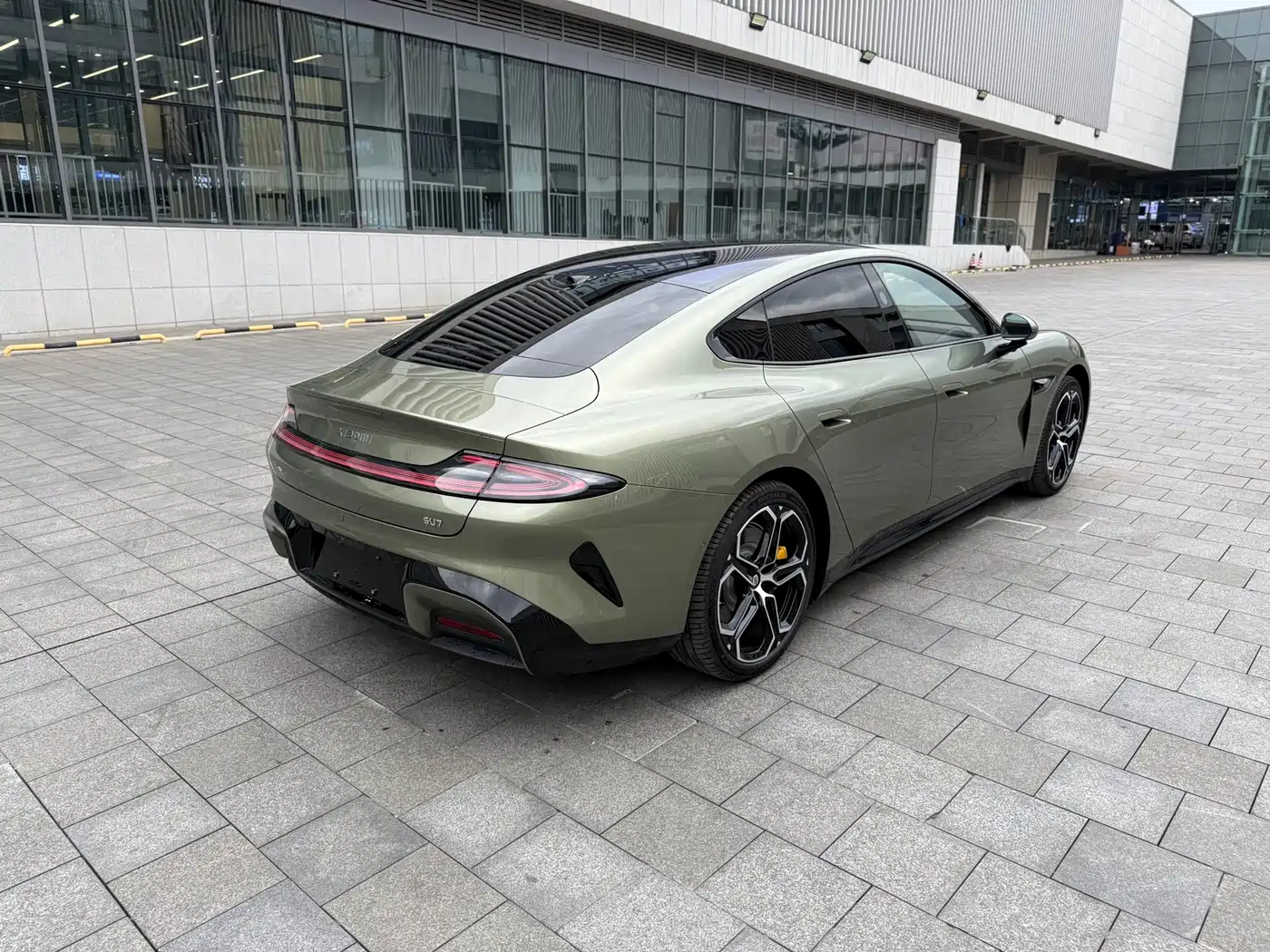 XIAOMI CAR XIAOMI SU7