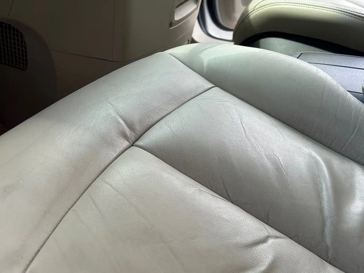 Buick GL8 2011 3.0L GT Luxury Business Elegance Edition фото 9