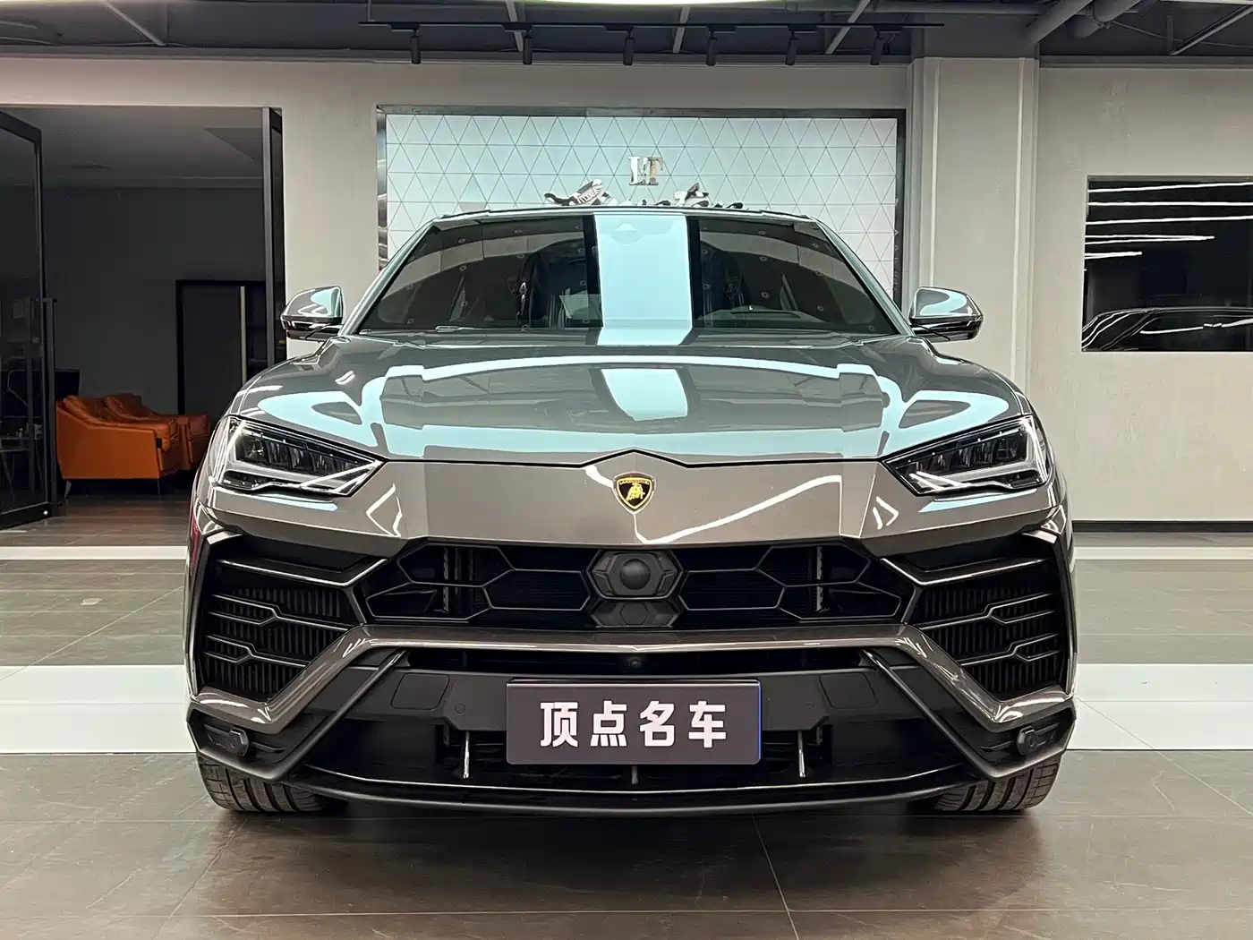 Lamborghini Urus 2021 4.0T V8 фото 2