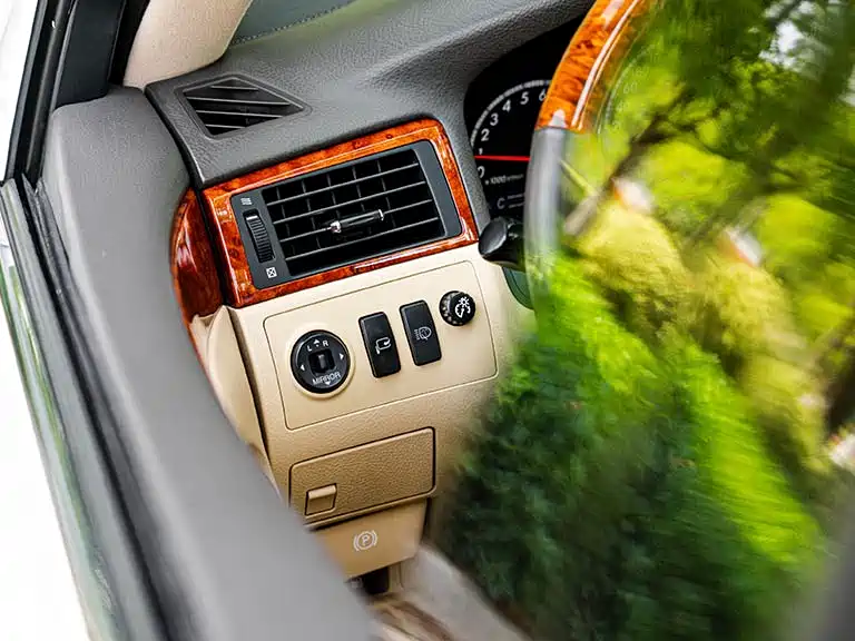Toyota Crown 2008 2.5L 5th Anniversary Edition фото 17