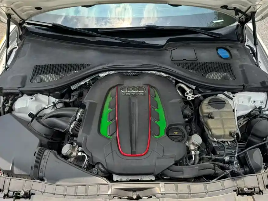 Audi S6 2013 S6 4.0TFSI фото 7