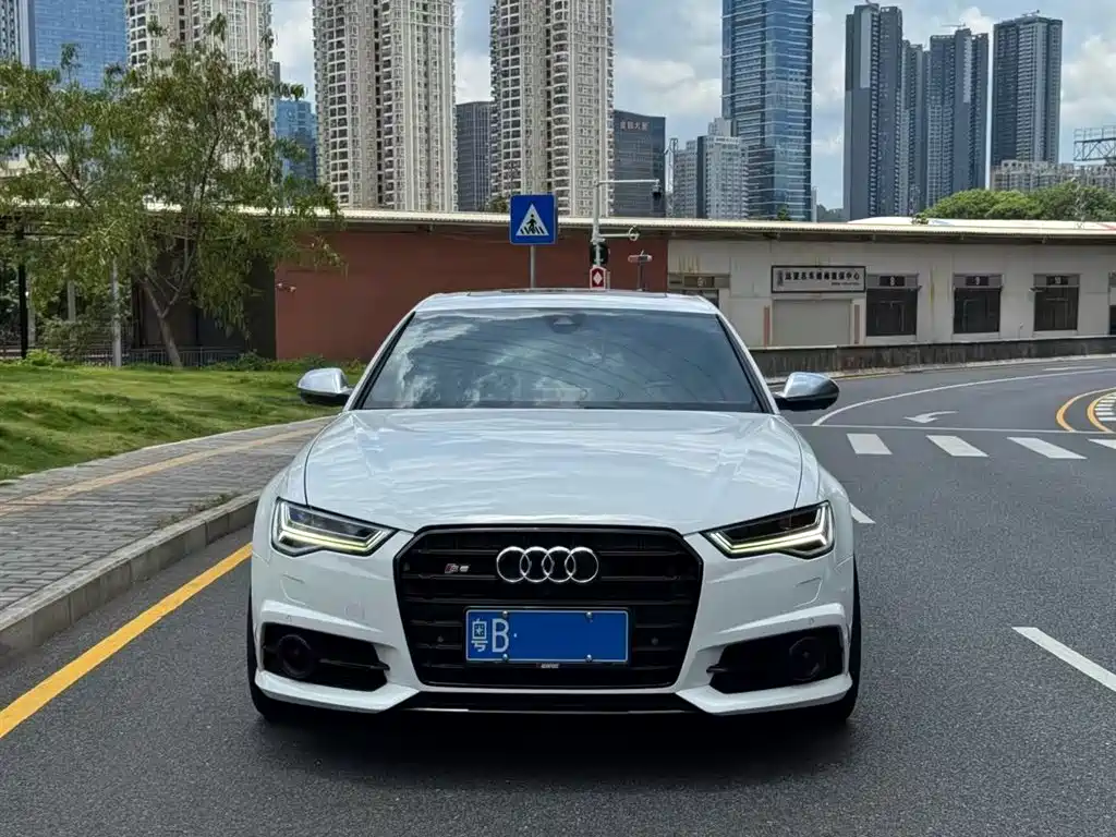 Audi S6 2013 S6 4.0TFSI фото 2