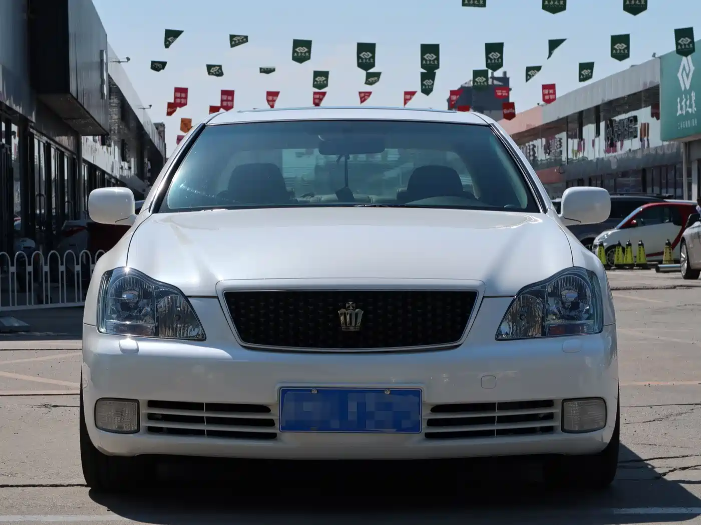 Toyota Crown 2007 2.5L Royal Navigation Edition фото 2