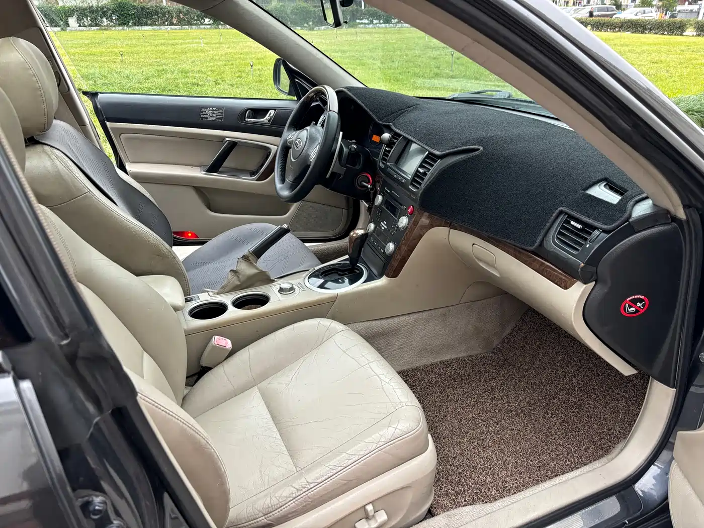 Subaru Outback 2005 3.0R фото 11