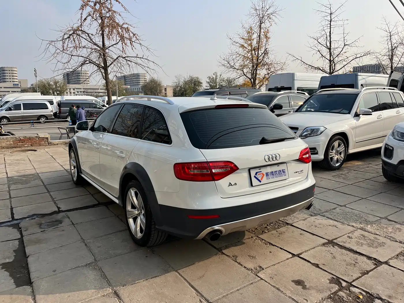 Audi A4 (Import) 2014 40 TFSI allroad quattro plus фото 6